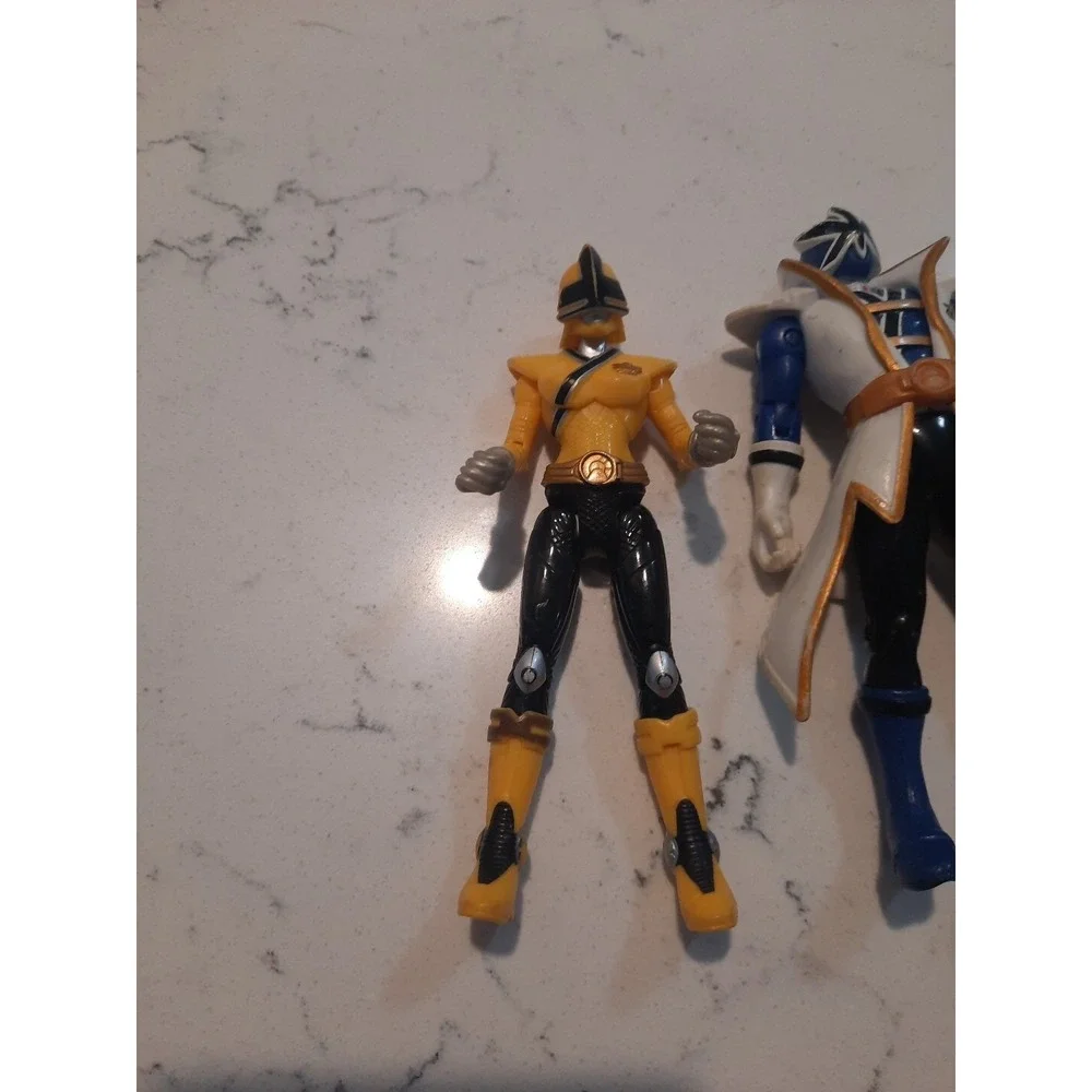 Power Rangers Samurai Yellow And Blue Mega Ranger Figure 4 inch Bandai - Picture 2 of 5